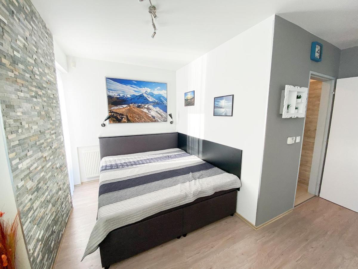 Miky Apartman Klinovec Loučná pod Klínovcem Eksteriør billede